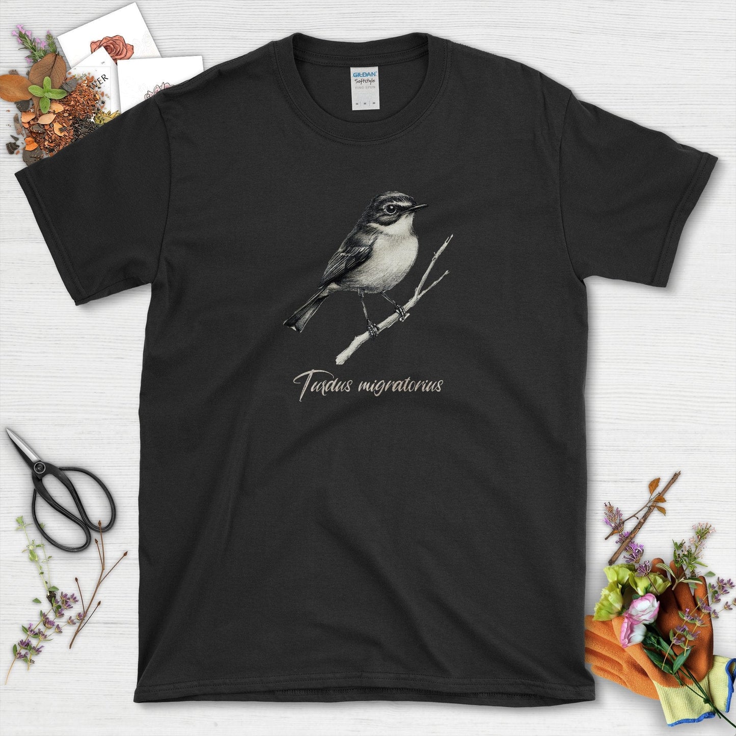 American Robin Bird Enthusiasts T-Shirt Black / S T-Shirt