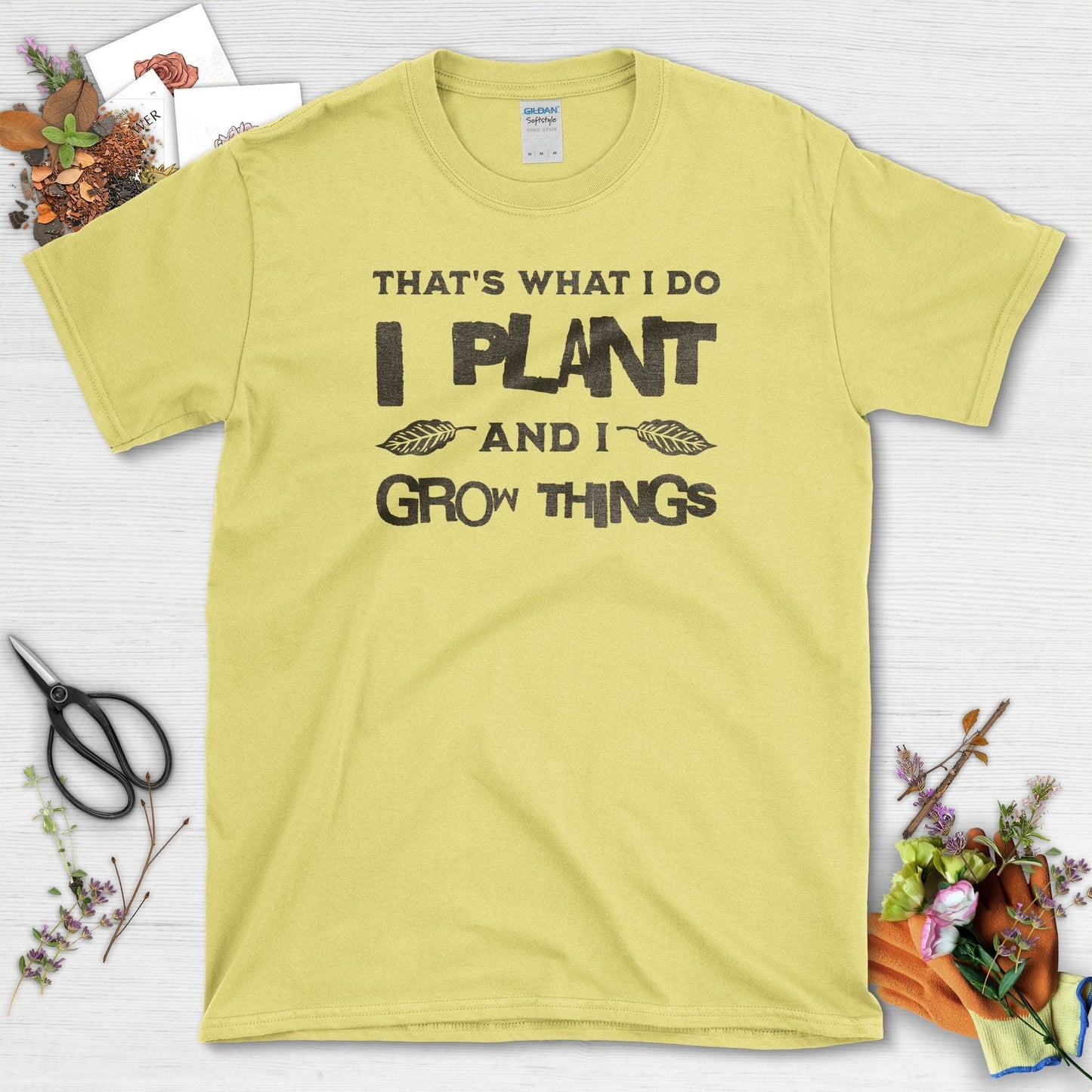 I Grow Things T-Shirt Cornsilk / S T-Shirt