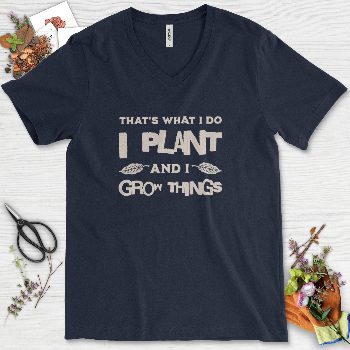 I Plant And I Grow Things V-Neck Navy / S T-Shirt