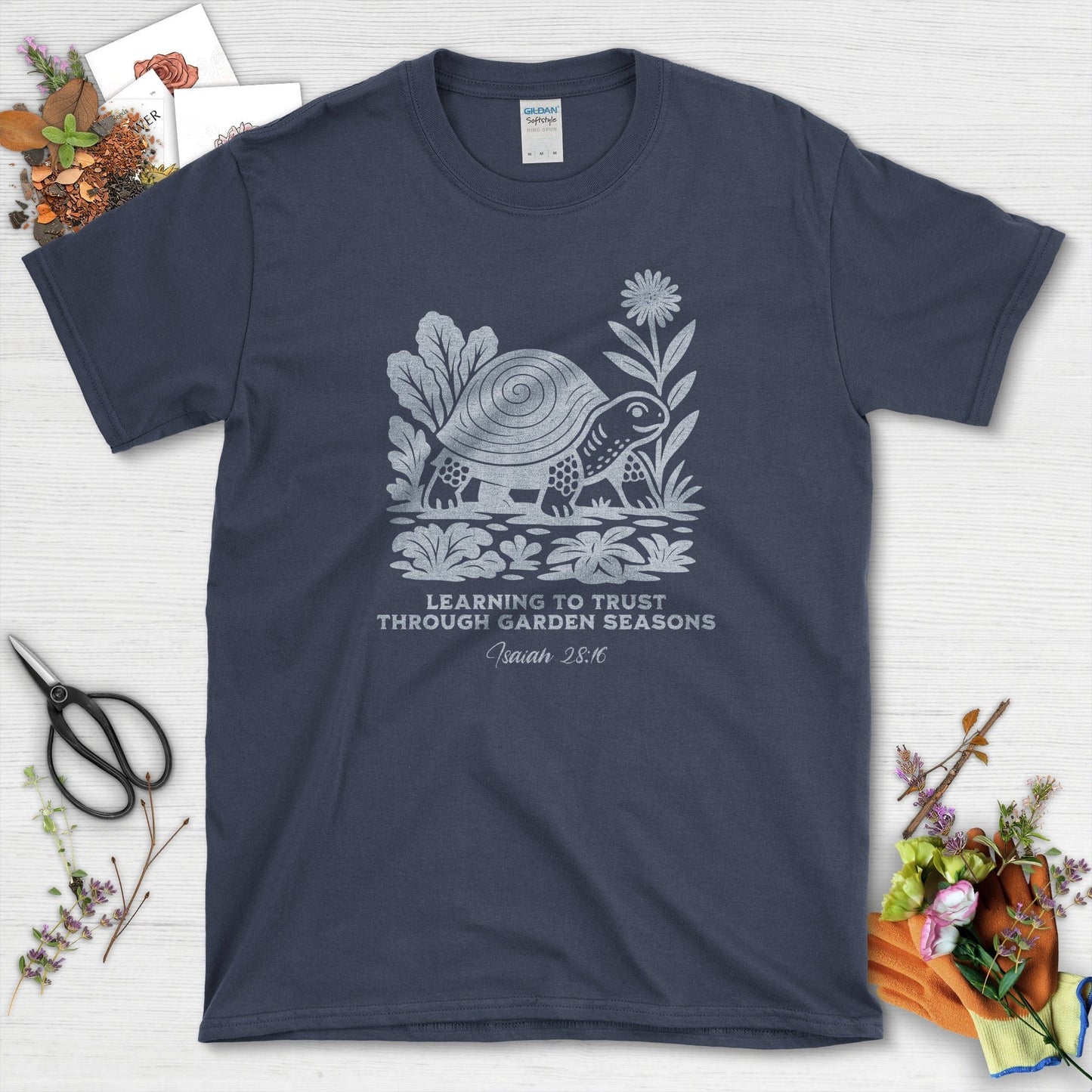 Learning to Trust T-Shirt Navy / S Essential Tees