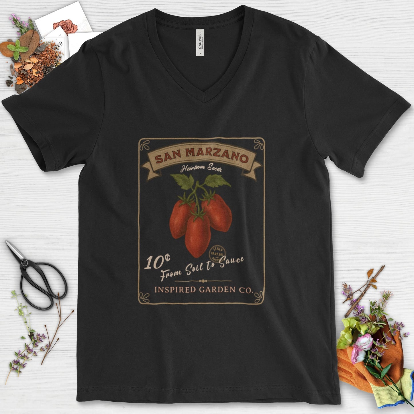 Soil to Sauce V-Neck V-Neck / S / Black Essential V-necks