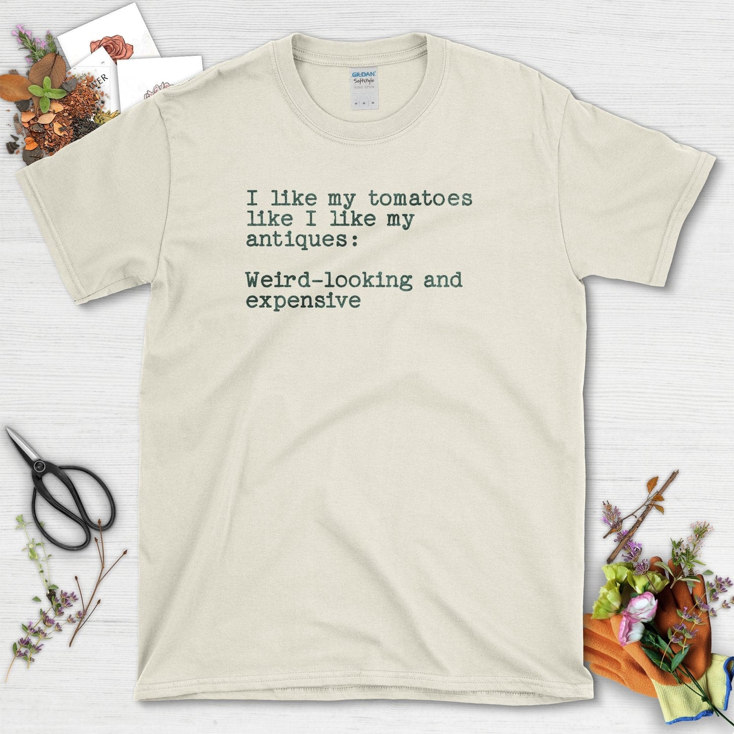 Antique Tomato Lovers T-Shirt Natural / S T-Shirt