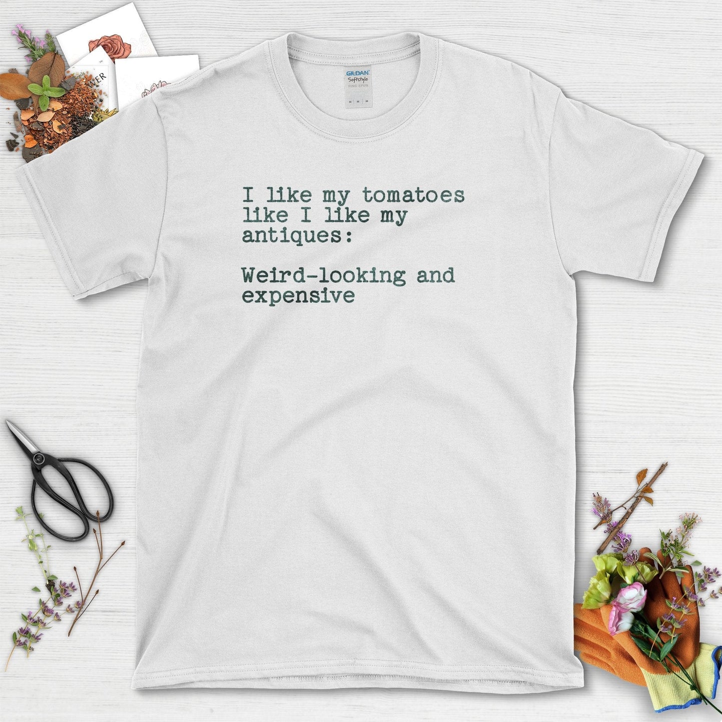 Antique Tomato Lovers T-Shirt White / S T-Shirt