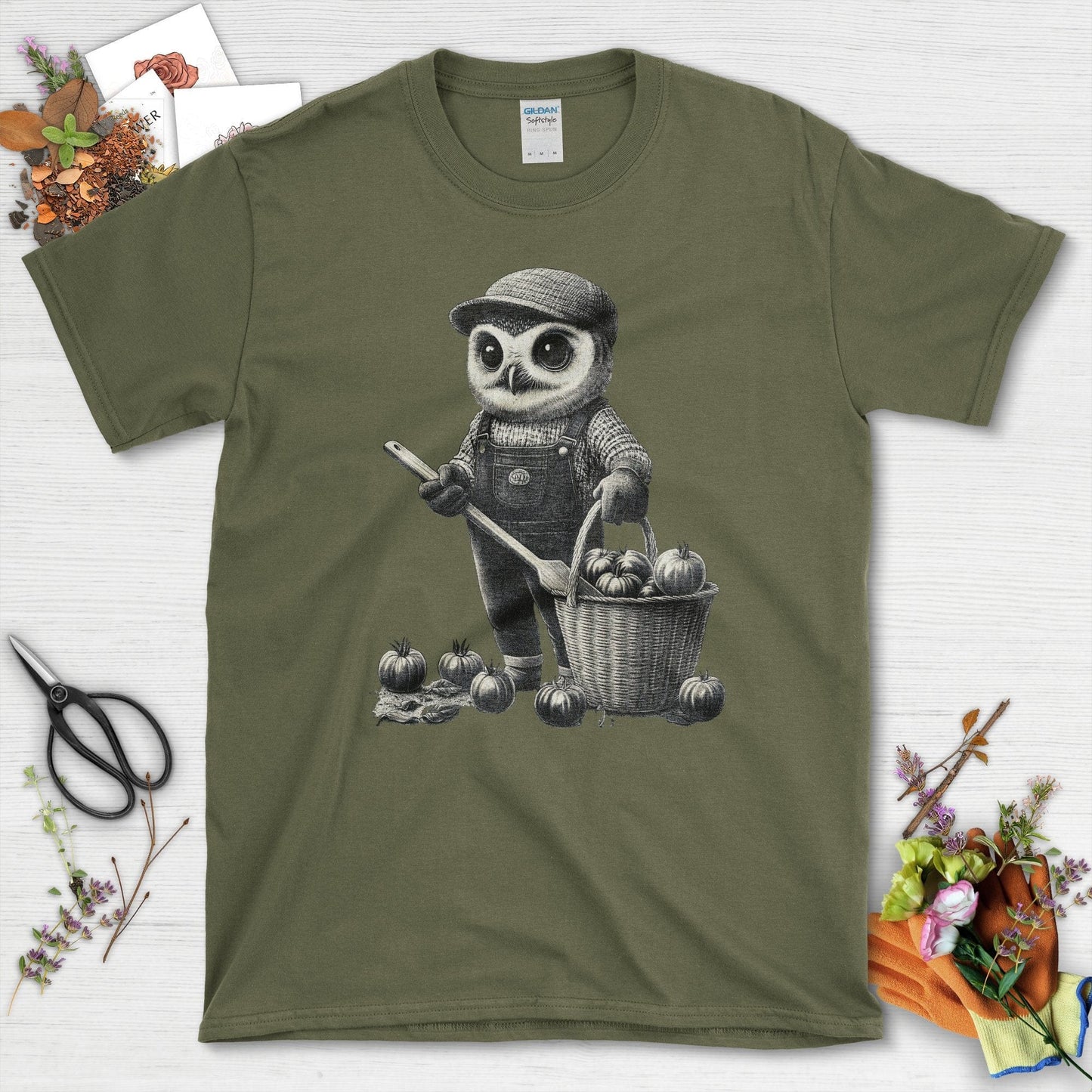 Barn Owl Gardener T-Shirt Military Green / S T-Shirt