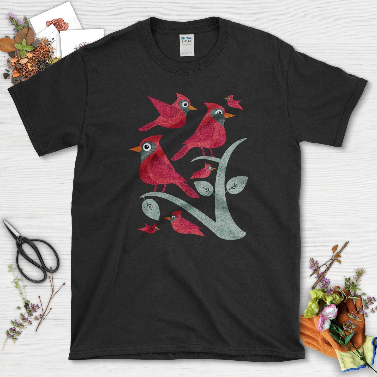 Cardinal Birds Graphic T-Shirt Black / S Physical Item