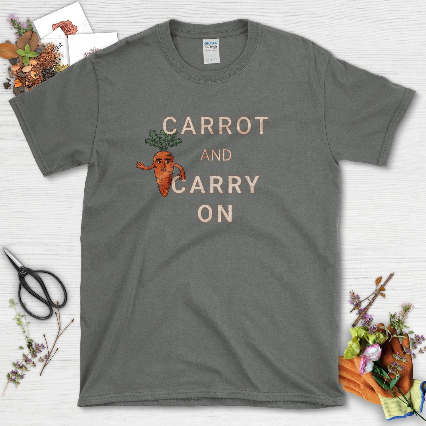 Carrot and Carry On T-Shirt Charcoal / S T-Shirt