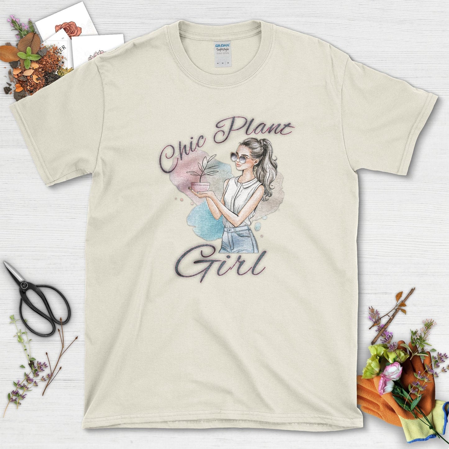 Chic Plant Girl T-Shirt Natural / S T-Shirt