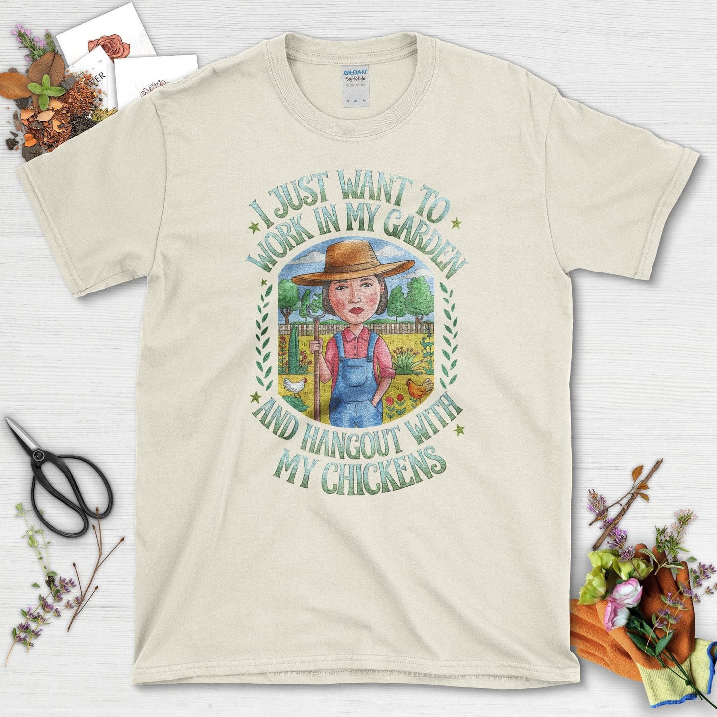 Garden Lover Chickens T-Shirt Natural / S T-Shirt