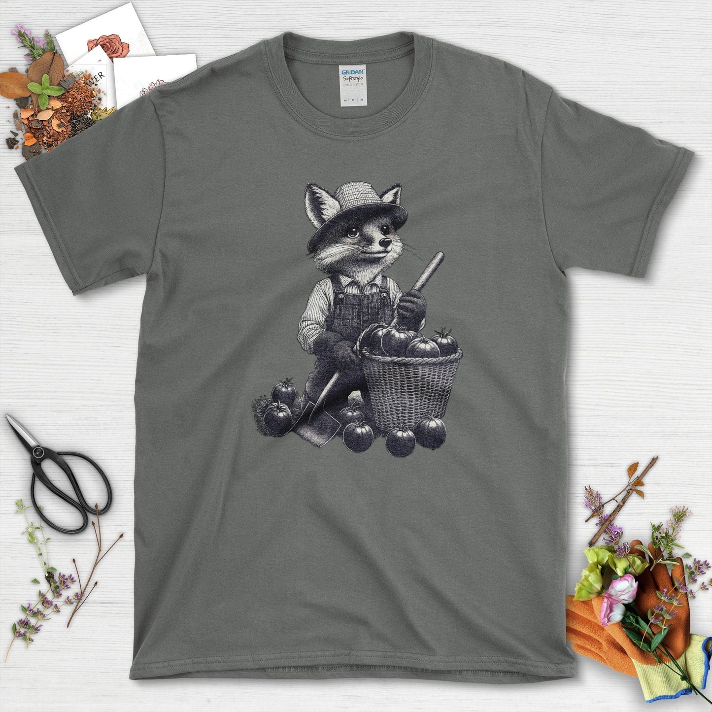 Gardening Fox Harvest T-Shirt Charcoal / S T-Shirt
