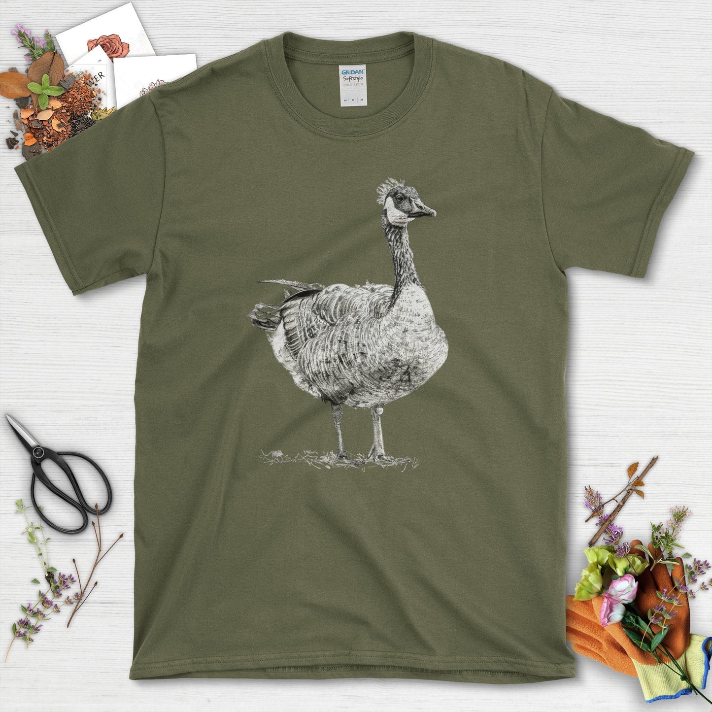 Goose Illustration T-Shirt Military Green / S T-Shirt