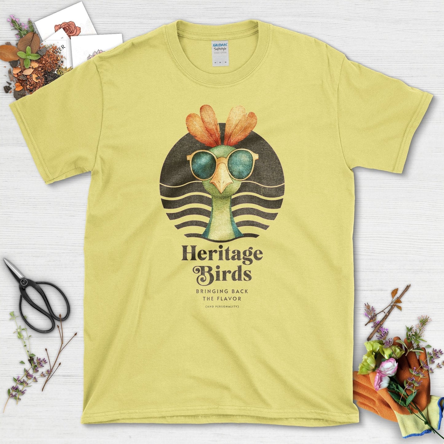 Heritage Birds T-Shirt Cornsilk / S T-Shirt