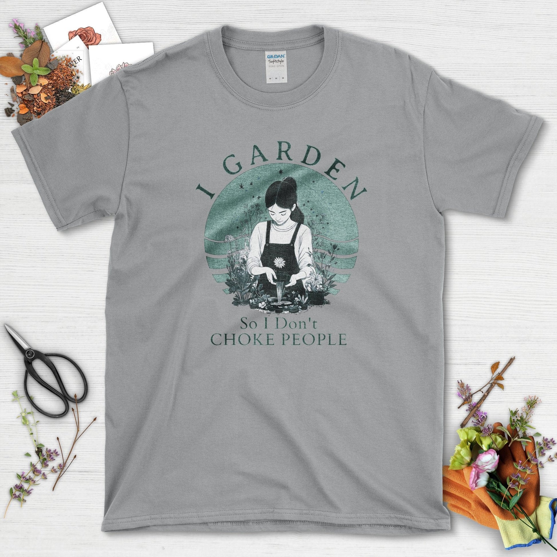 I Garden Don't Choke People T-Shirt T-Shirt