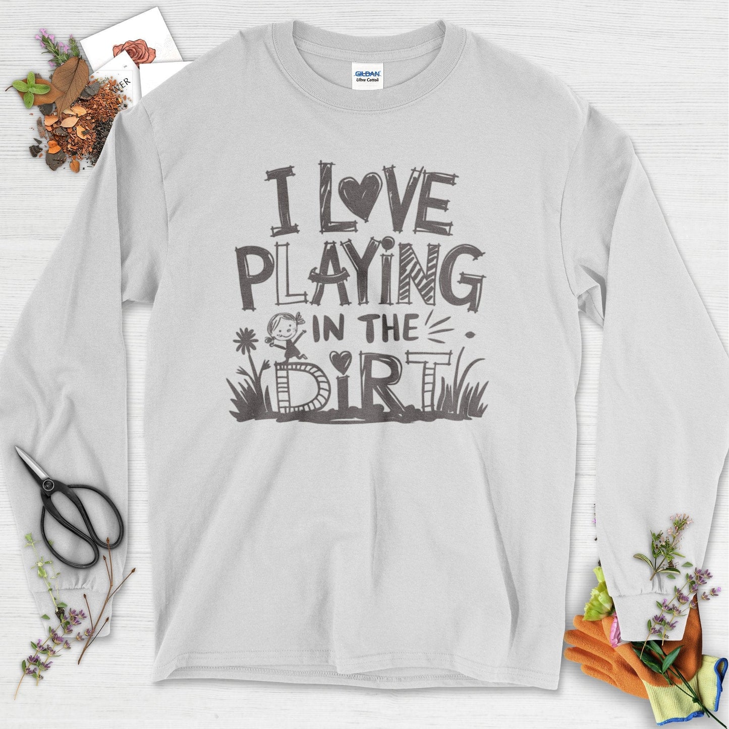 Loves to Play in Dirt Long Sleeve Ash / S Physical Item