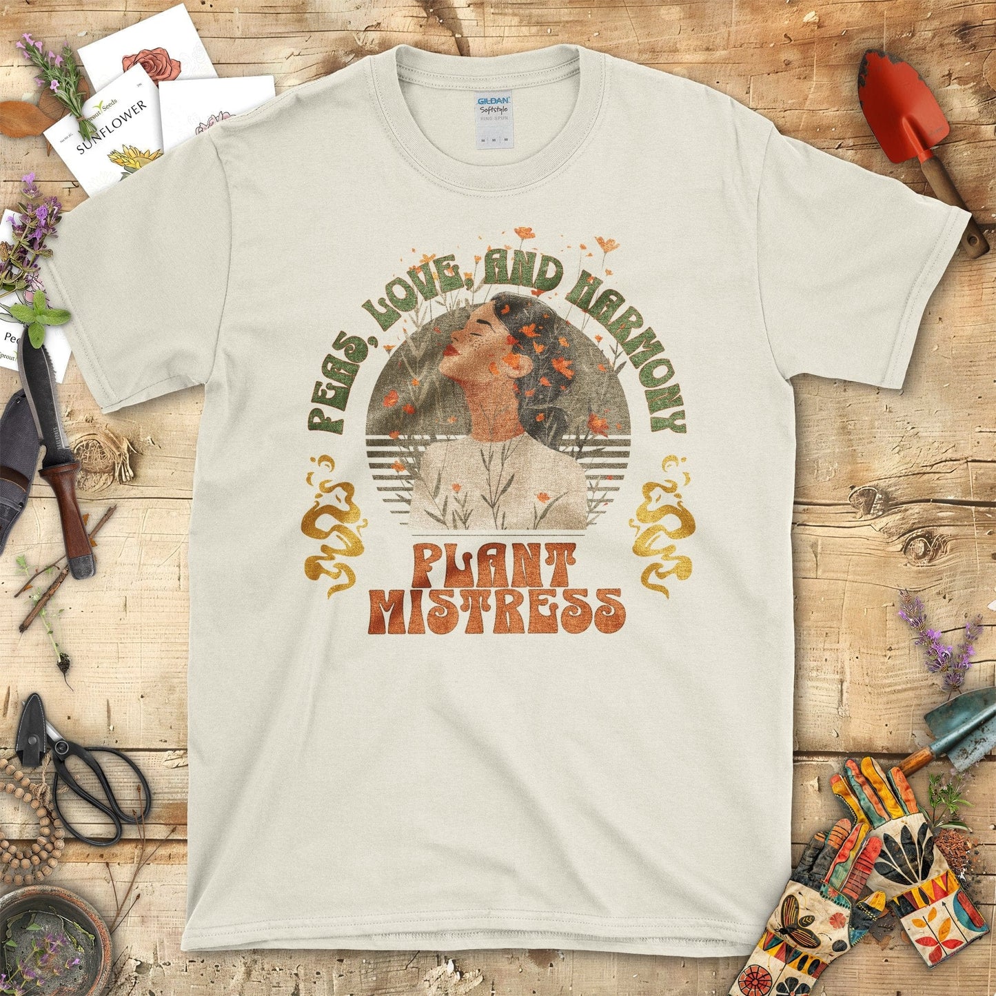 Peas Love And Harmony Plant Mistress T-Shirt Natural / S T-Shirt