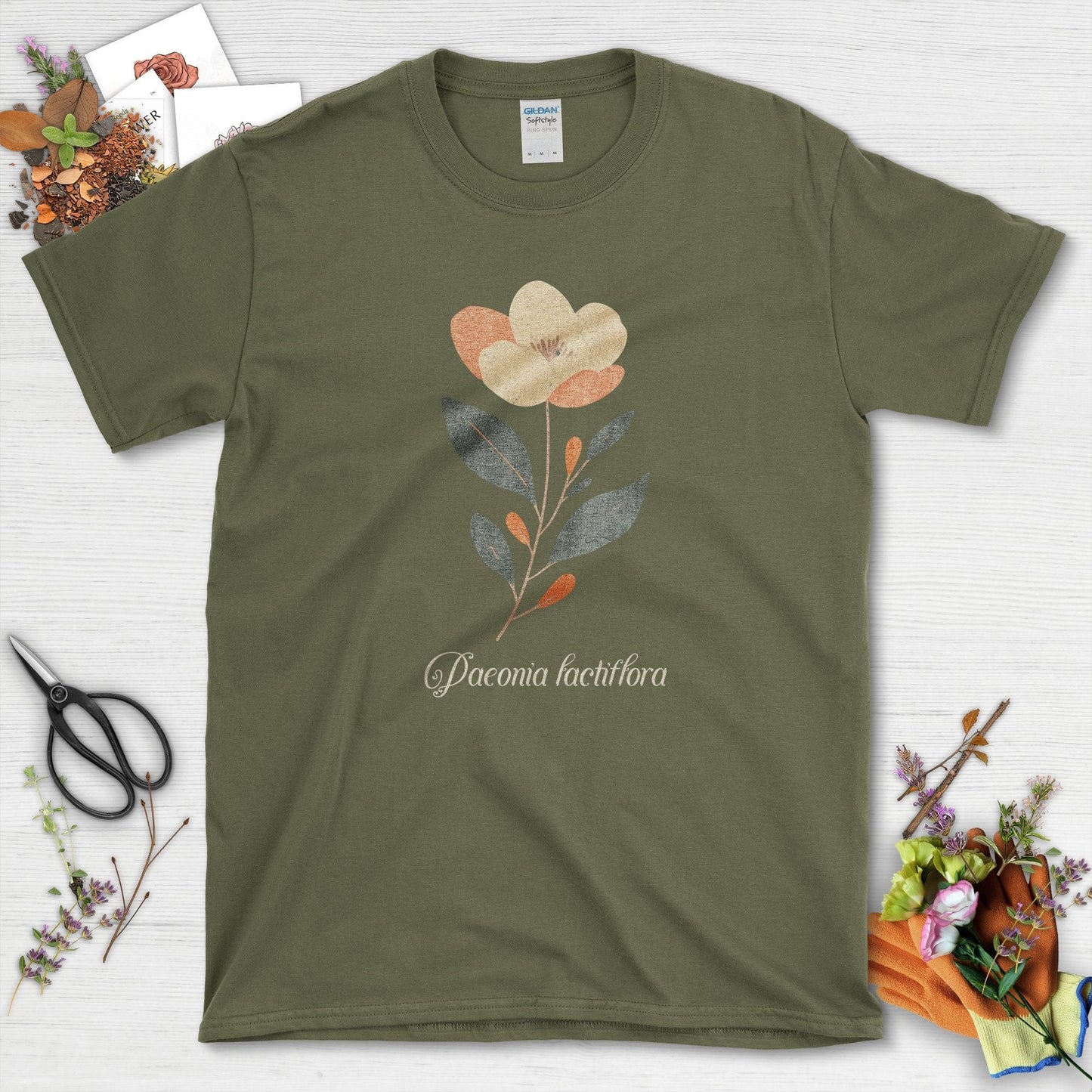 Peony Bloom T-Shirt Military Green / S T-Shirt