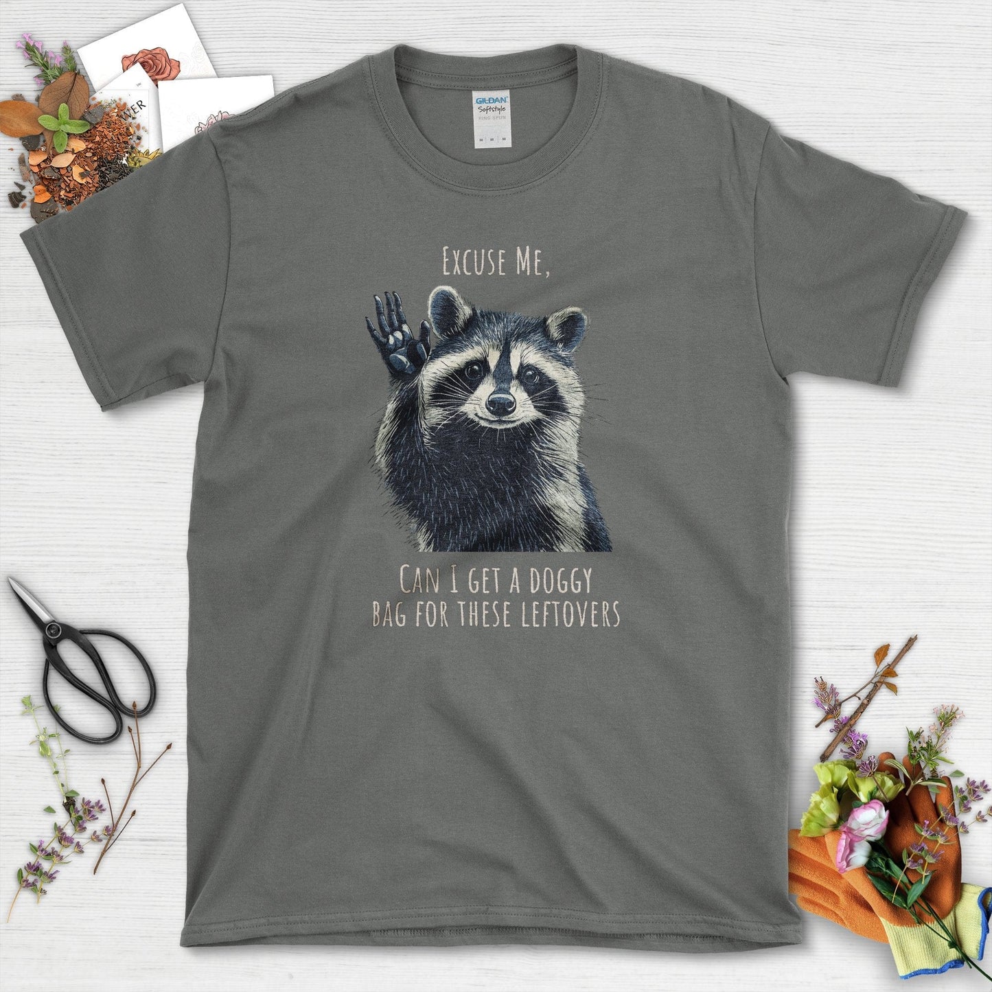 Raccoon Doggy Bag T-Shirt Charcoal / S T-Shirt