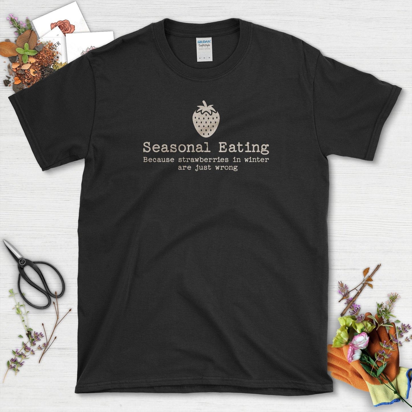 Seasonal Eating T-Shirt Black / S T-Shirt