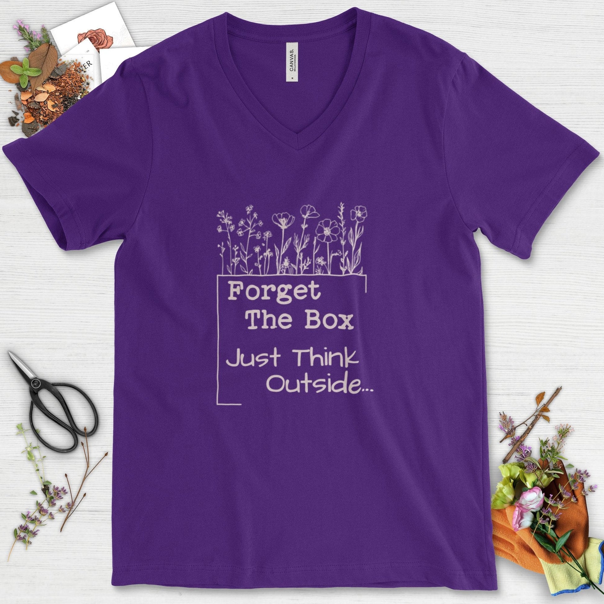Think Outside the Box V-Neck Team Purple / S T-Shirt