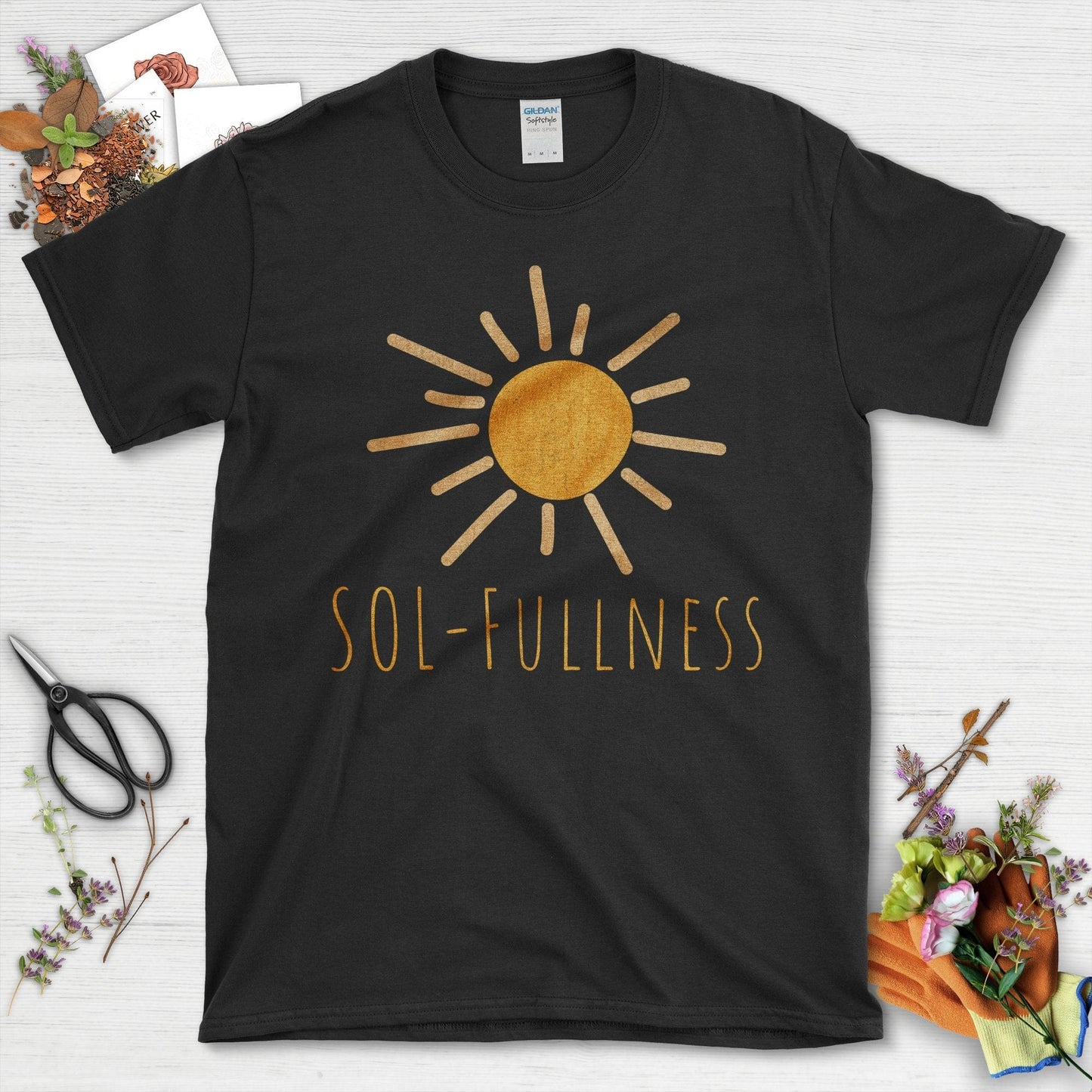 Vintage Sol-Fullness Graphic Sun Design T-Shirt Black / S T-Shirt