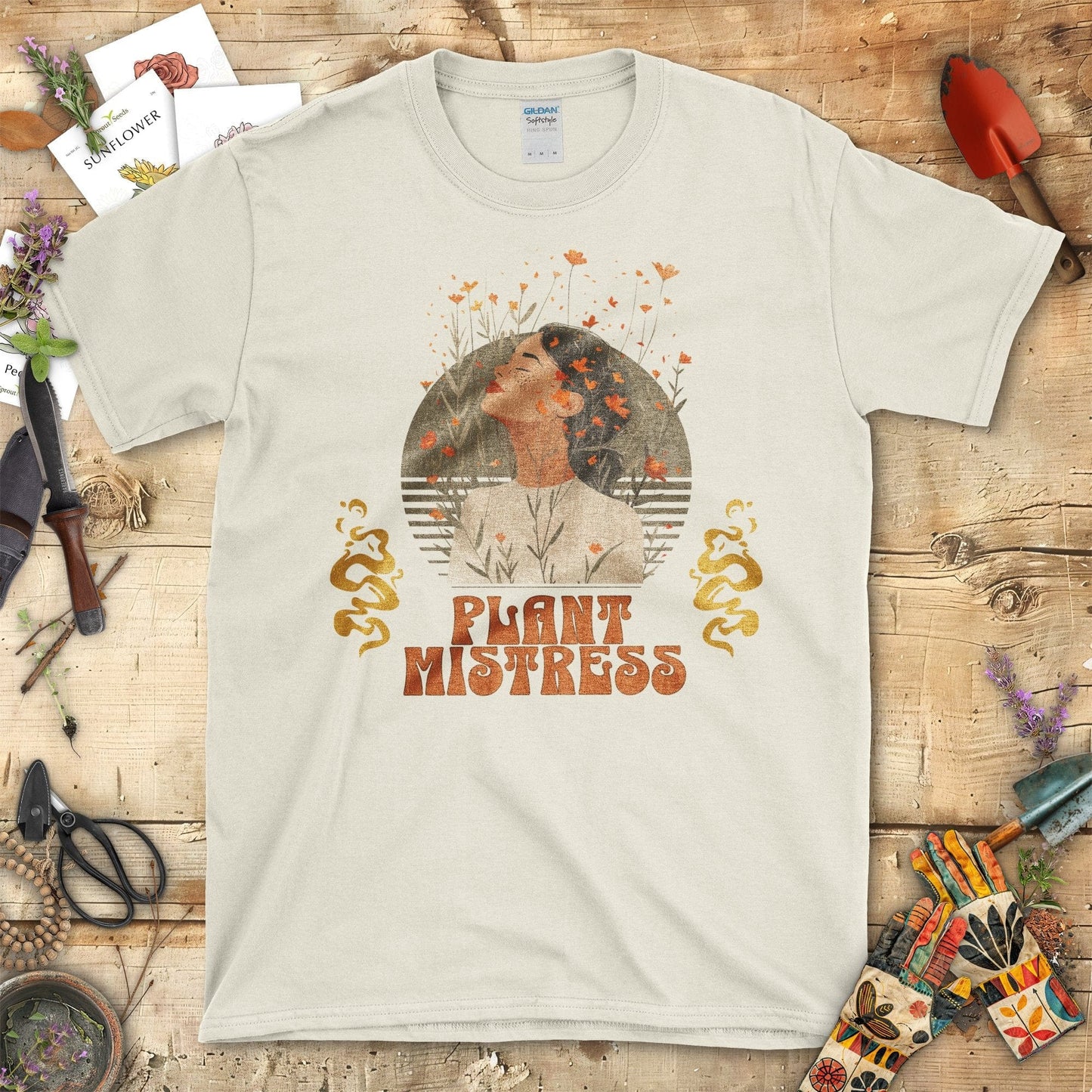 Vintage Style Plant Mistress Enthusiast Graphic T-Shirt Natural / S T-Shirt